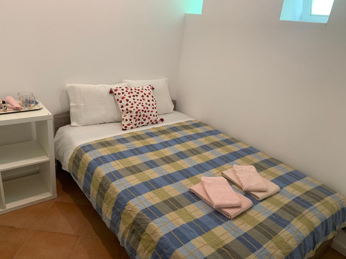 House And Rooms In Lisboa Extérieur photo